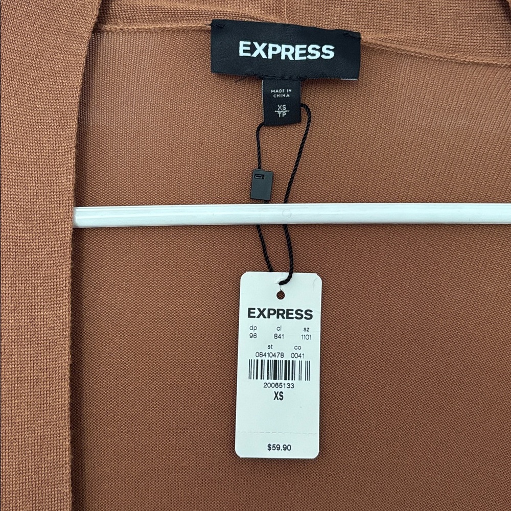 Express Cardigan - Picture 2 of 4